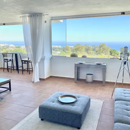 Sea View Apartment Estepona